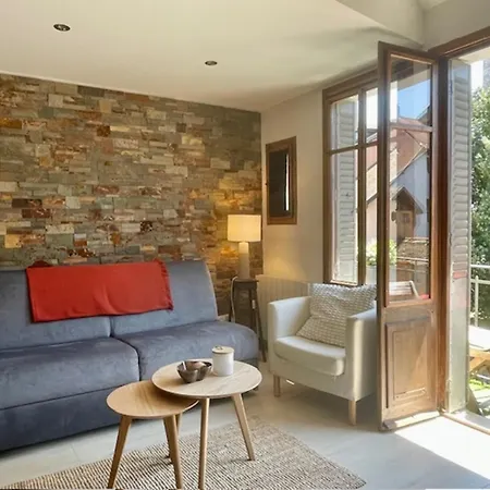Le Canal - On The Venice Of The Alps Apartment *
